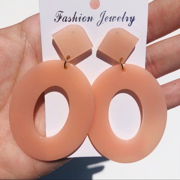 Peach Acrylic Earrings 2/$20 - Picture 4 of 4